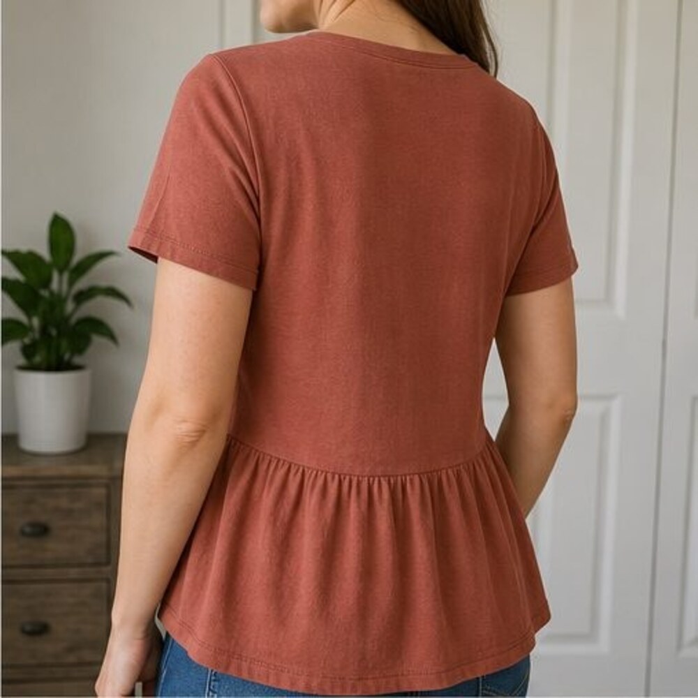 Rust Peplum Top - Picture 3 of 6